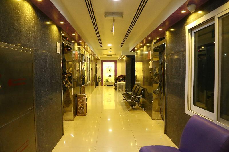 Golden Square Hotel Apartments Dubai Buitenkant foto