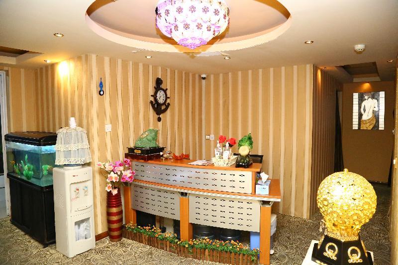 Golden Square Hotel Apartments Dubai Buitenkant foto