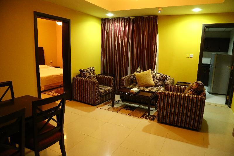 Golden Square Hotel Apartments Dubai Buitenkant foto