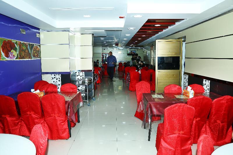 Golden Square Hotel Apartments Dubai Buitenkant foto
