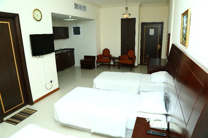Golden Square Hotel Apartments Dubai Buitenkant foto