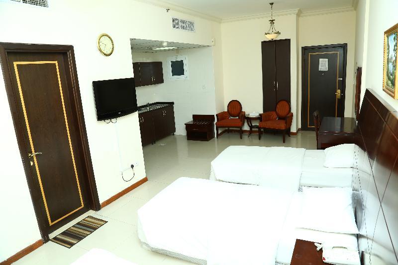 Golden Square Hotel Apartments Dubai Buitenkant foto