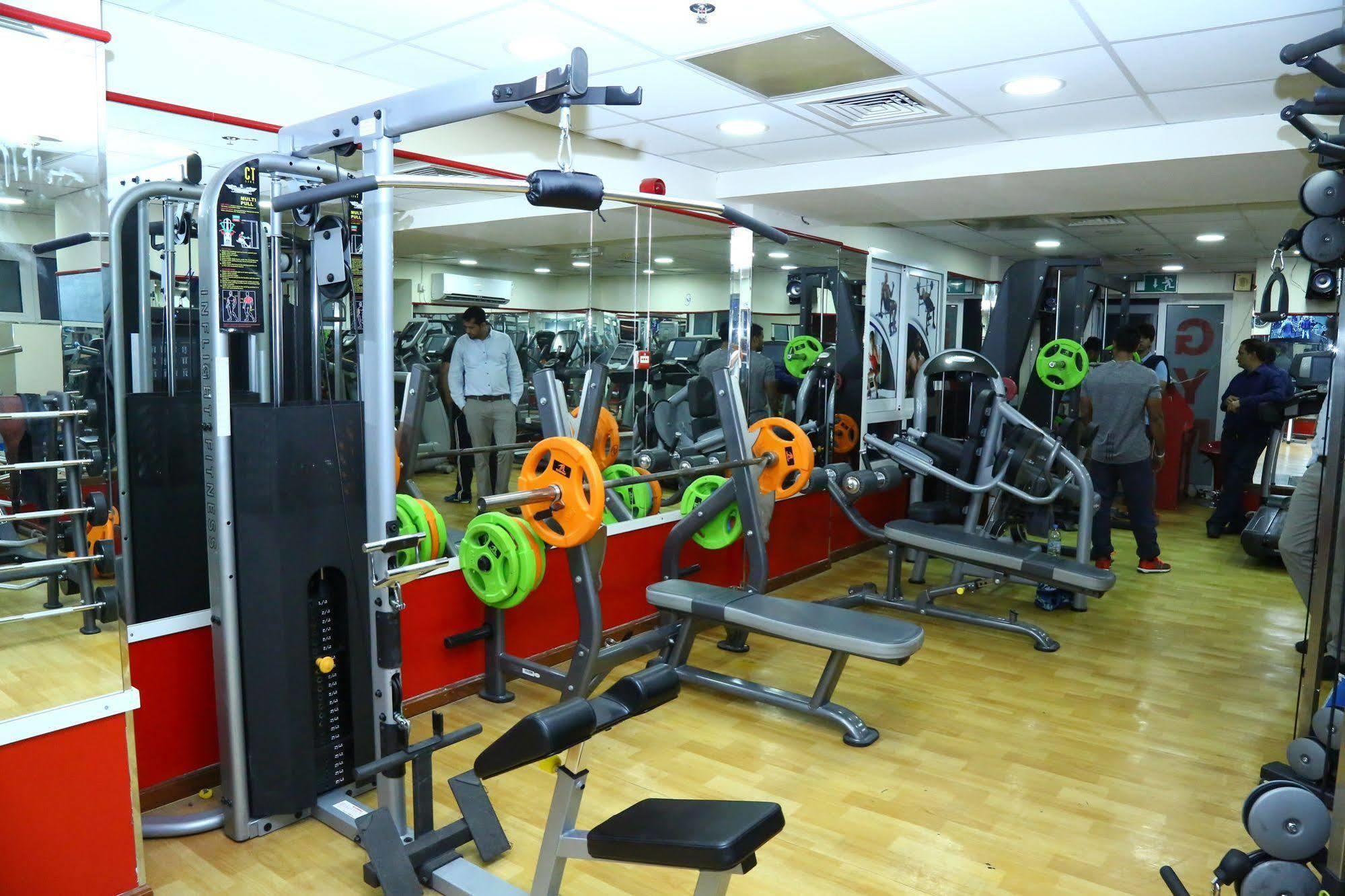 Golden Square Hotel Apartments Dubai Buitenkant foto